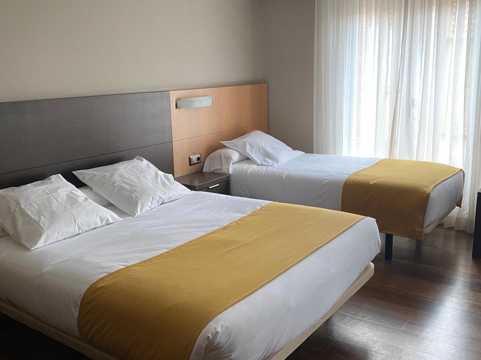 Hotel Rios San Adrián Extérieur photo